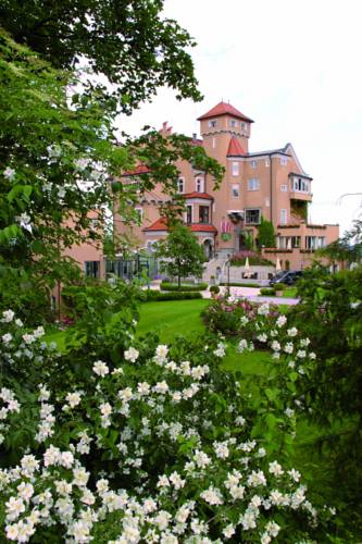 Hotel Schloss Mönchstein