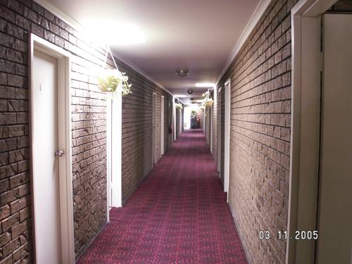 Albury Burvale Motor Inn