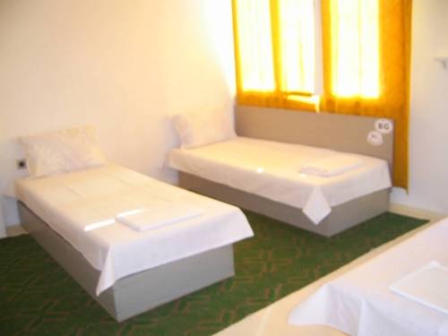 Cvetkov Guest Rooms