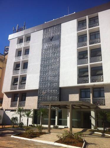 Vida Plaza Hotel