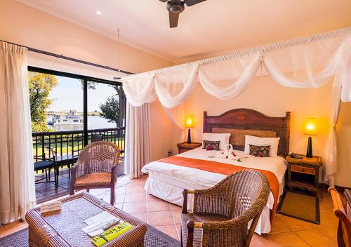 Chobe Marina Lodge