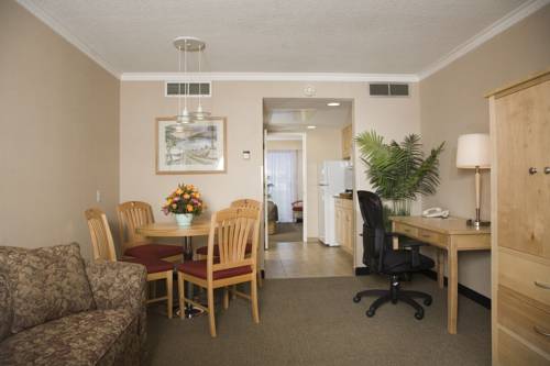 Best Western Plus Kelowna Hotel & Suites