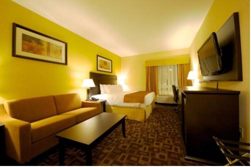 Days Inn & Suites Winnipeg Airport