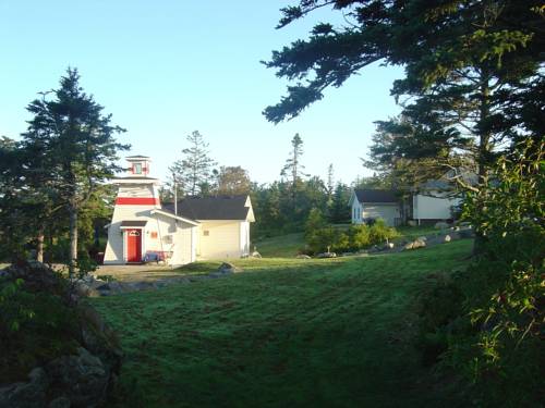 Sluice Point Cottages Hotel  Resorts  Tusket