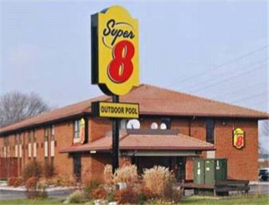 Super 8 Chatham Ontario