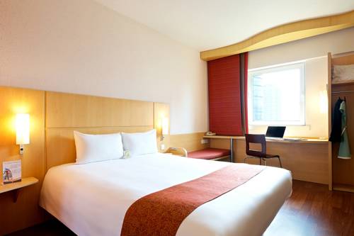 Ibis Nantong Qingnian