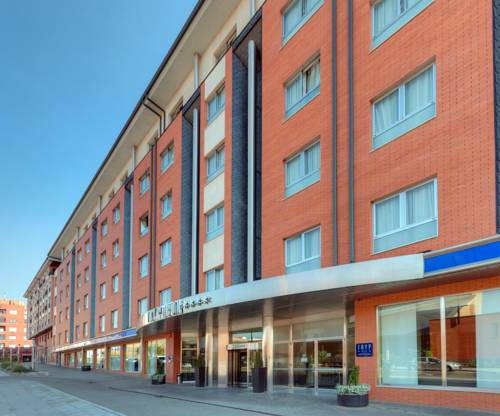 Tryp Leon Hotel