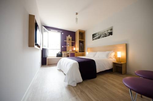 Comfort Suites Lyon Est Eurexpo