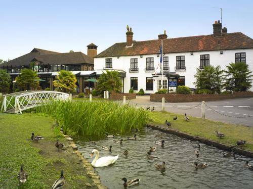 Best Western Frensham Pond Hotel