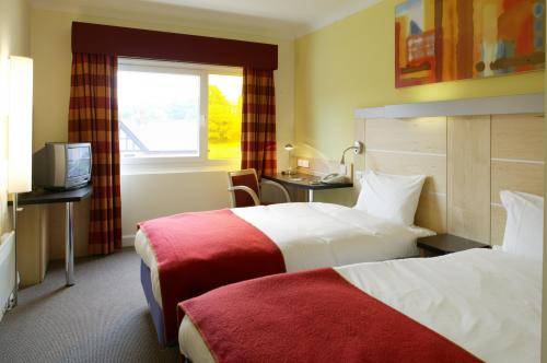 Holiday Inn Express, Chester Racecourse