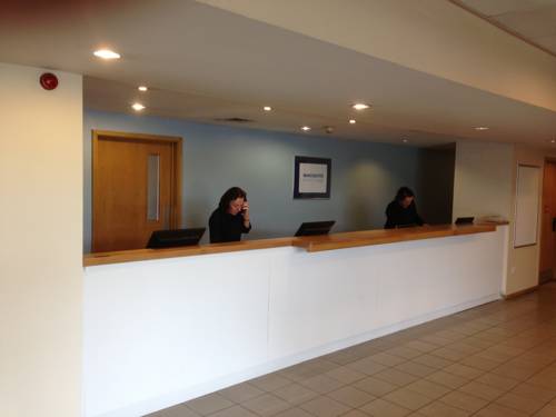 Holiday Inn Express Manchester Airport