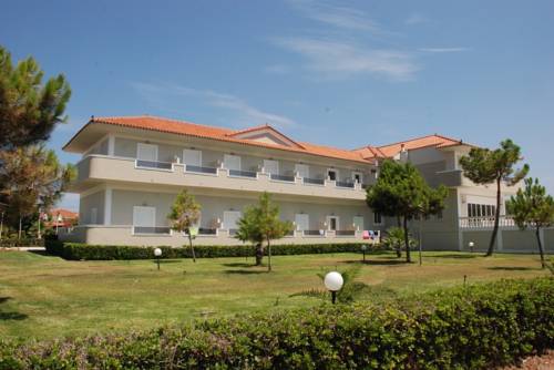 Kalamaki Beach Hotel