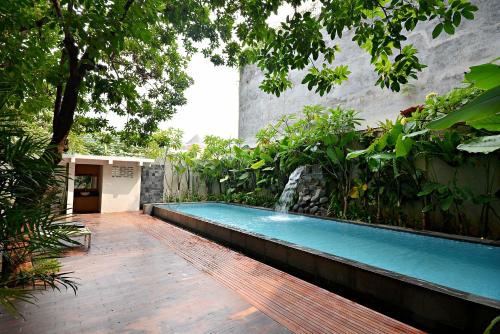 ZEN Rooms Kemang Pejaten