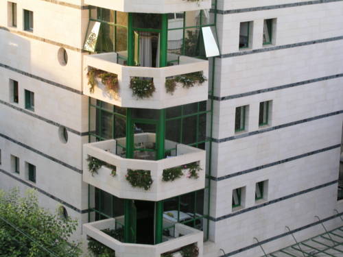 Dizengoff Suites