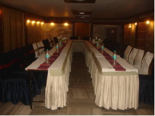 Hotel Deep Avadh