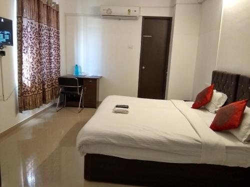 JK Rooms 119 Orangecity-Nr. Airport-Pioneer Residency