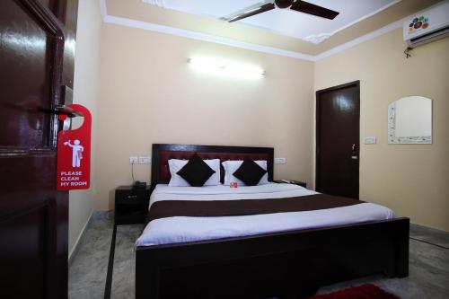 OYO 9039 Hotel Neelkamal