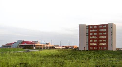 Airport Hotel Smári