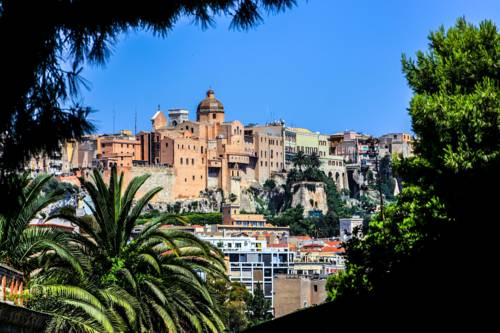 Albergo Aurora Hotel  Hotels  Cagliari