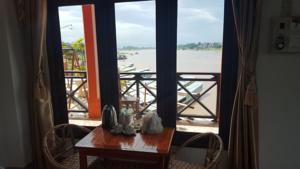 Houayxai Riverside Hotel (Phonevichit Guesthouse) Hotels  Ban Houayxay