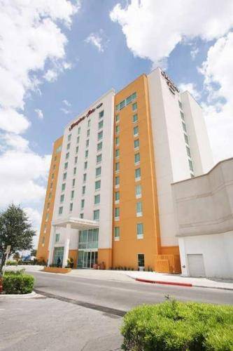 Hampton Inn Reynosa / Zona Industrial