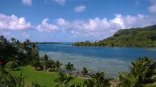 Huahine Location