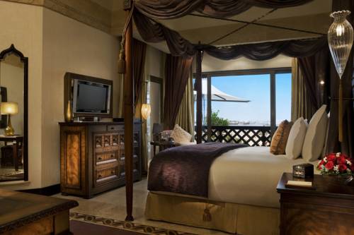 Sharq Village and Spa Hotel Operated by The Ritz-Carlton Hotel Company, B.V.