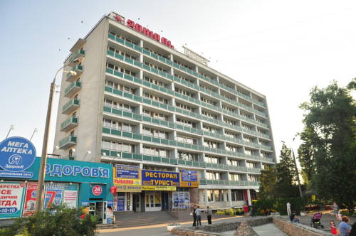 Tourist Hotel