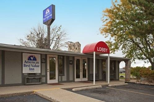 Americas Best Value Inn - Lansing