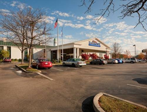 Baymont Inn and Suites Louisville Airport South