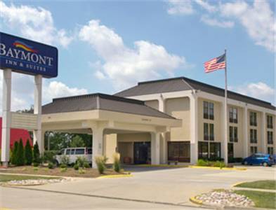 Baymont Inn & Suites Bloomington