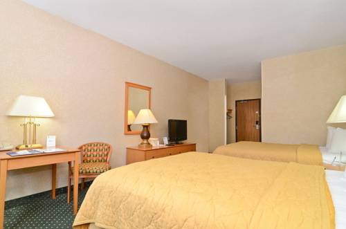 Baymont Inn & Suites - Waterloo