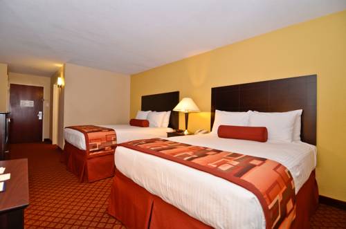 Best Western Plus Parkway Hotel