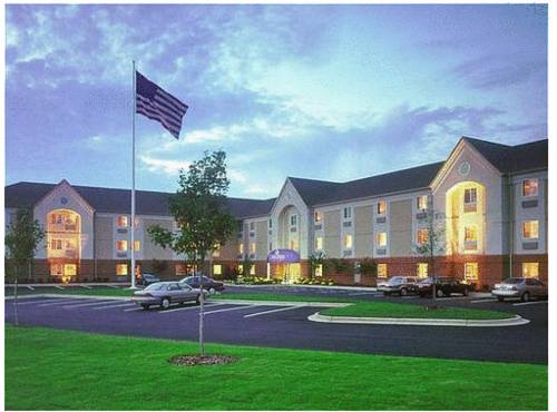 Candlewood Suites Detroit-Ann Arbor