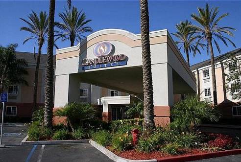 Candlewood Suites OC Airport-Irvine West