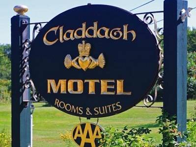 Claddagh Motel & Suites