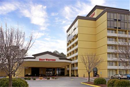 Clarion Inn and Suites - Hampton