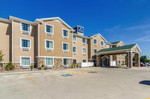 Cobblestone Hotel and Suites - Gering-Scottsbluff