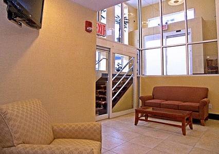 Comfort Inn & Suites JFK Airport