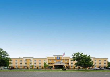 Comfort Inn & Suites Tinton Falls