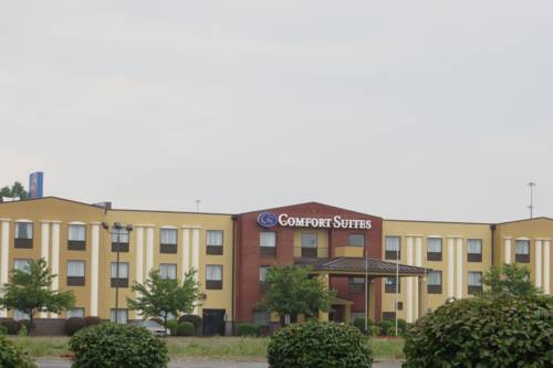 Comfort Suites East