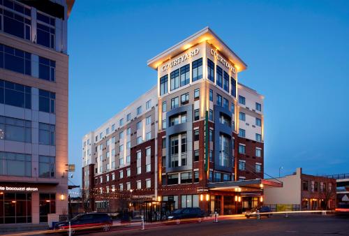 Courtyard by Marriott Akron Downtown