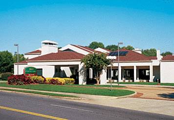 Courtyard Herndon Reston