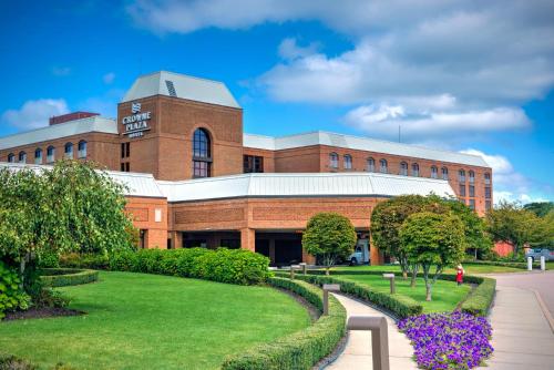 Crowne Plaza Providence-Warwick (Airport)