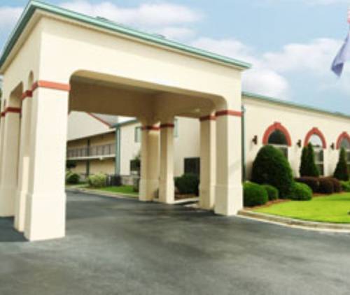 Days Inn and Suites Airport - Columbia