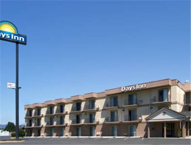 Days Inn Medford