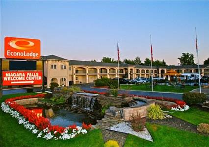 Econo Lodge at the Falls North