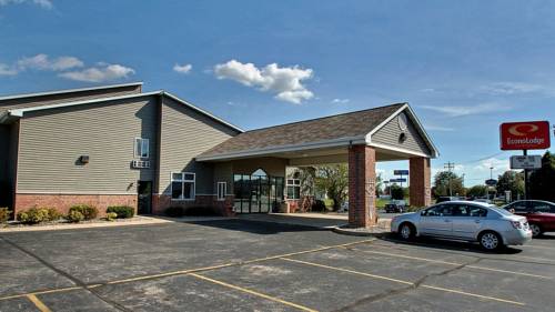 Econo Lodge Inn & Suites Green Bay