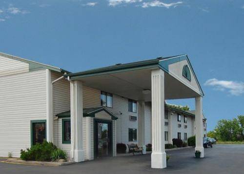 Econo Lodge Milwaukee Airport