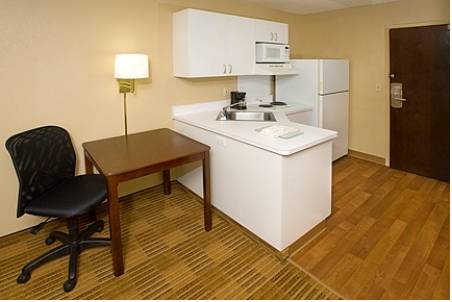 Extended Stay America - Los Angeles - Long Beach Airport